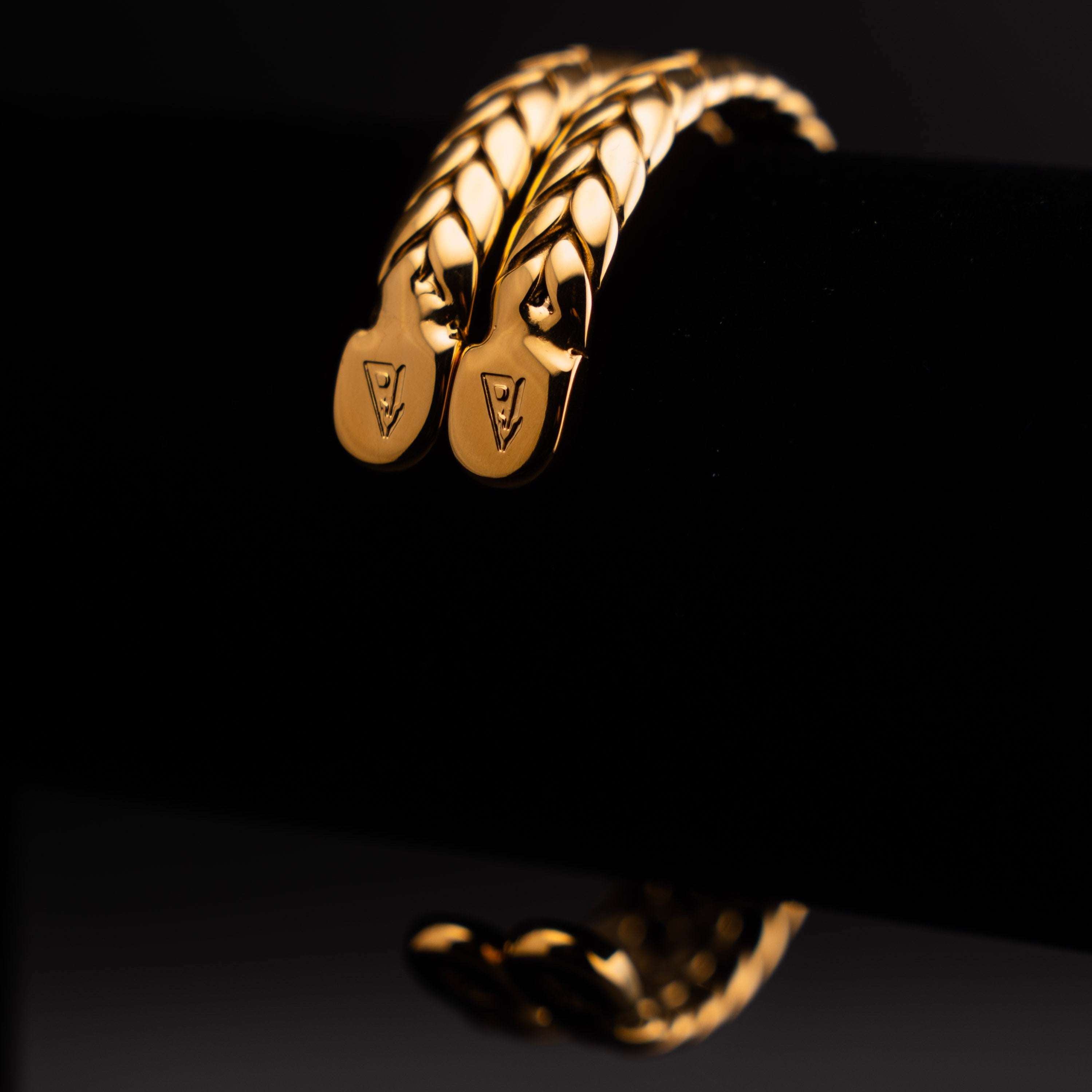 Braided Cuff - Gold Edition