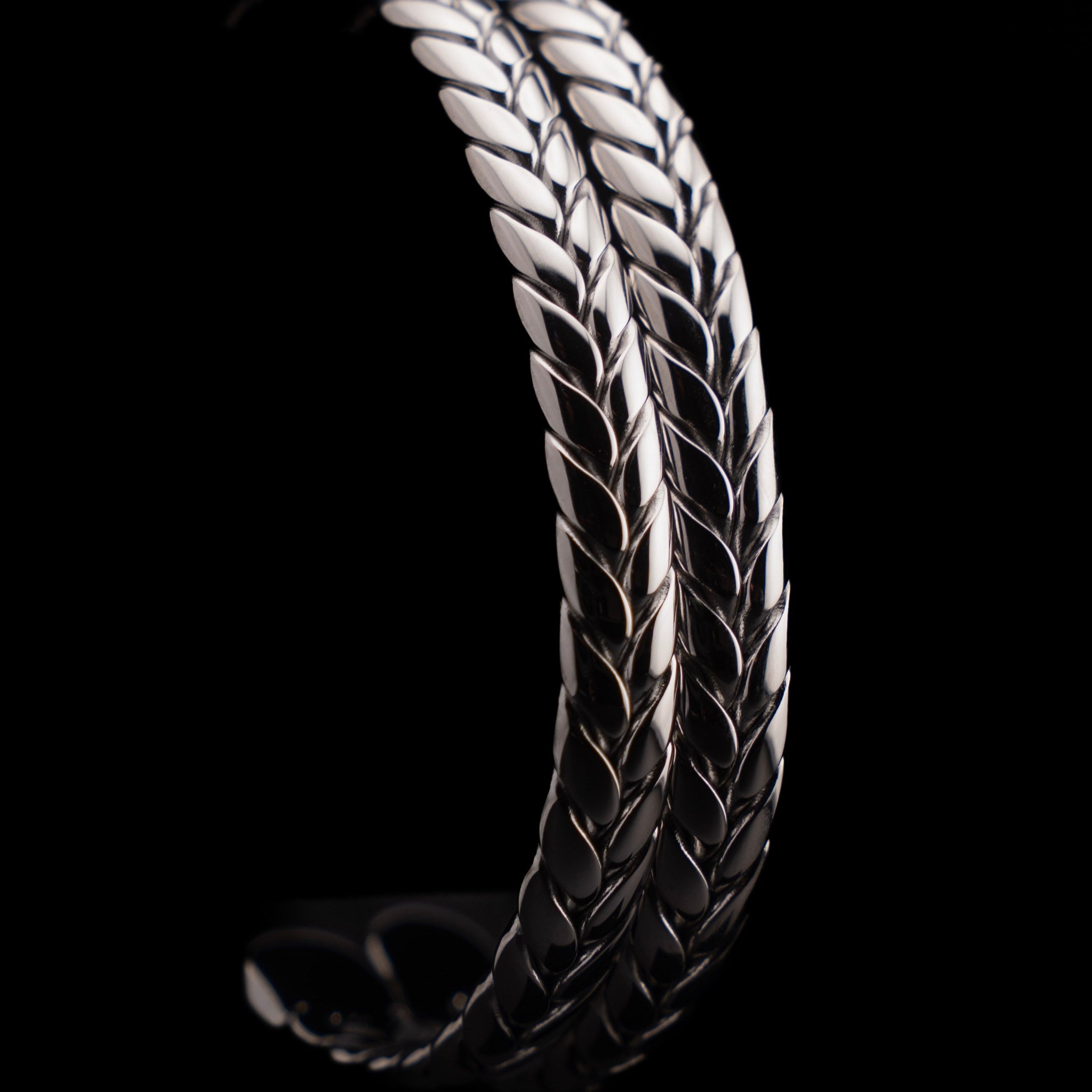 Braided Cuff - Silver Edition