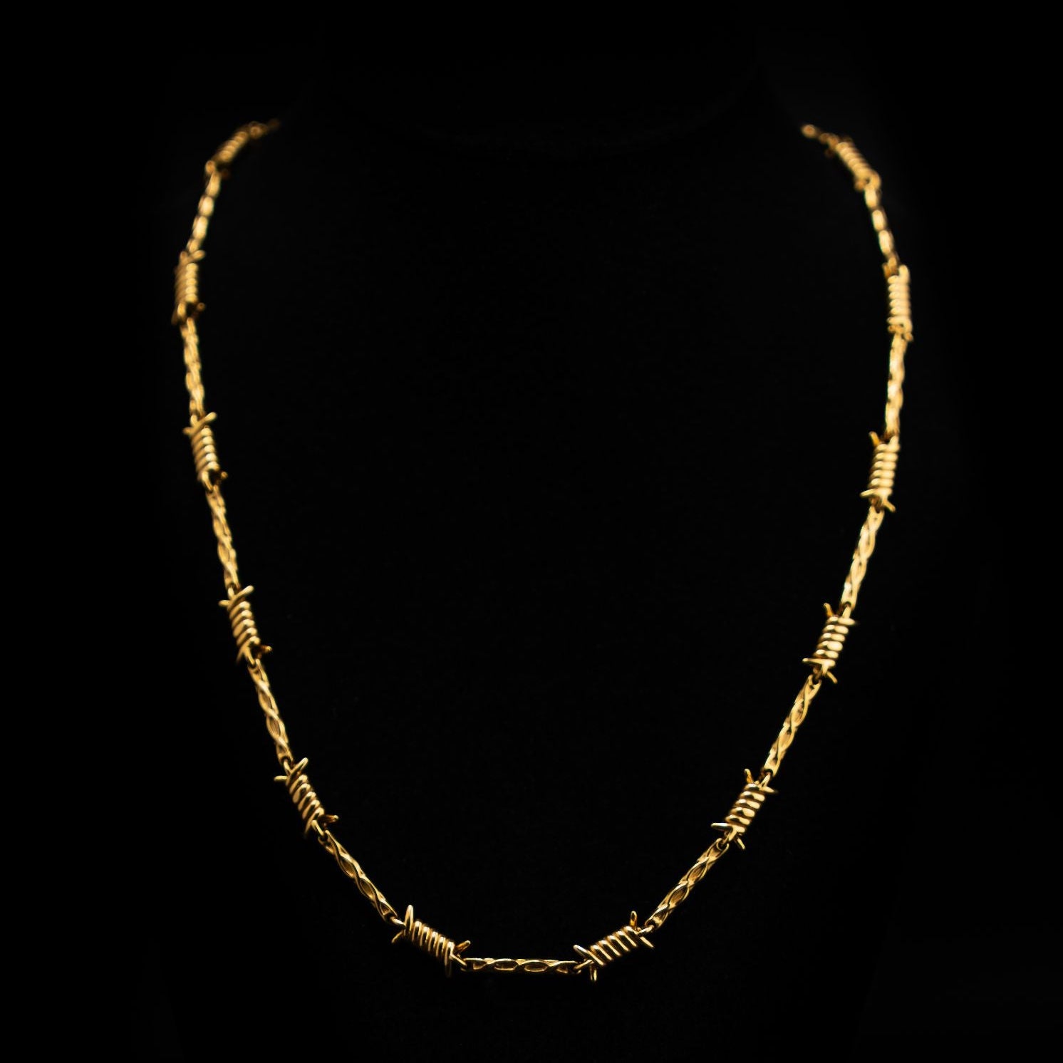 Belikan Barbed Wire Chain - Gold