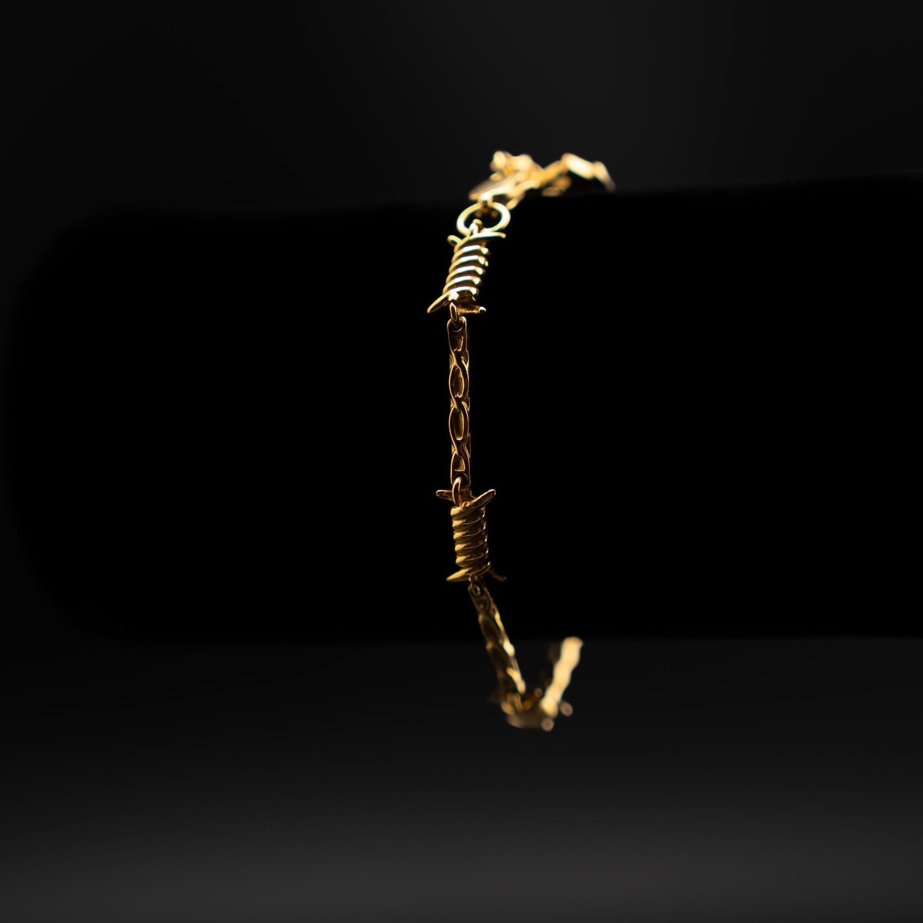 Belikan Barbed Wire Bracelet - Gold