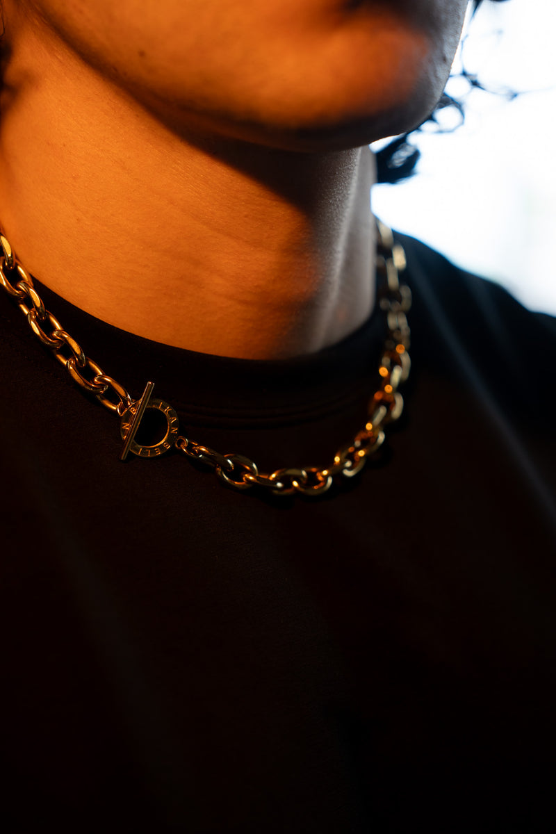 BELIKAN Toggle Chain — Gold