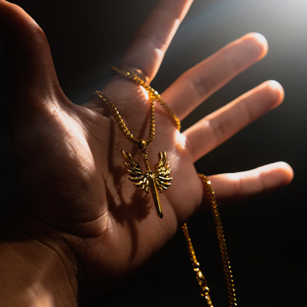 Angel Sword Pendant & Franco Chain Gold